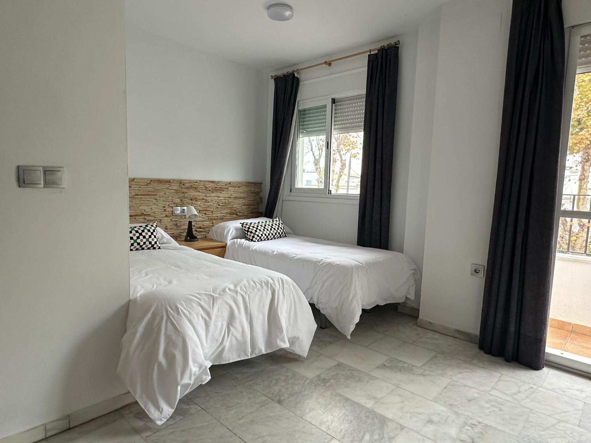 Apartahotel Dona Reyes Chipiona Extérieur photo