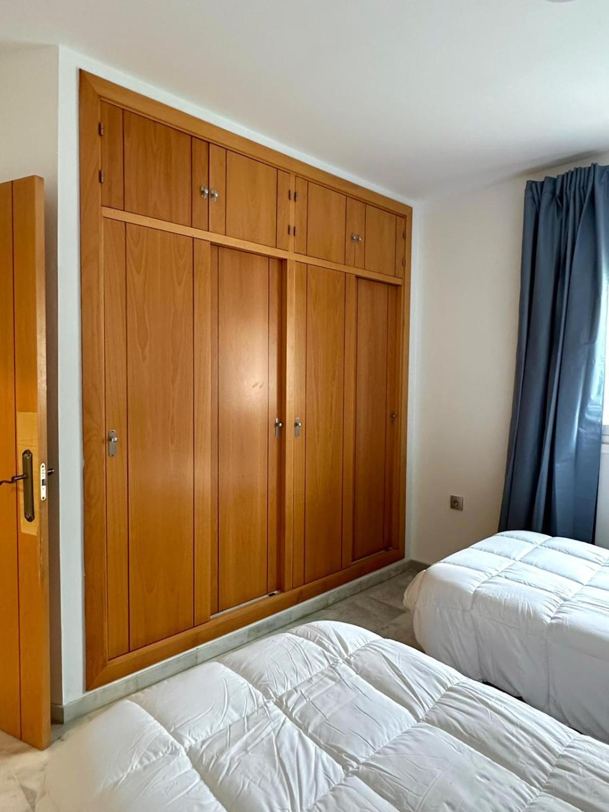 Apartahotel Dona Reyes Chipiona Extérieur photo