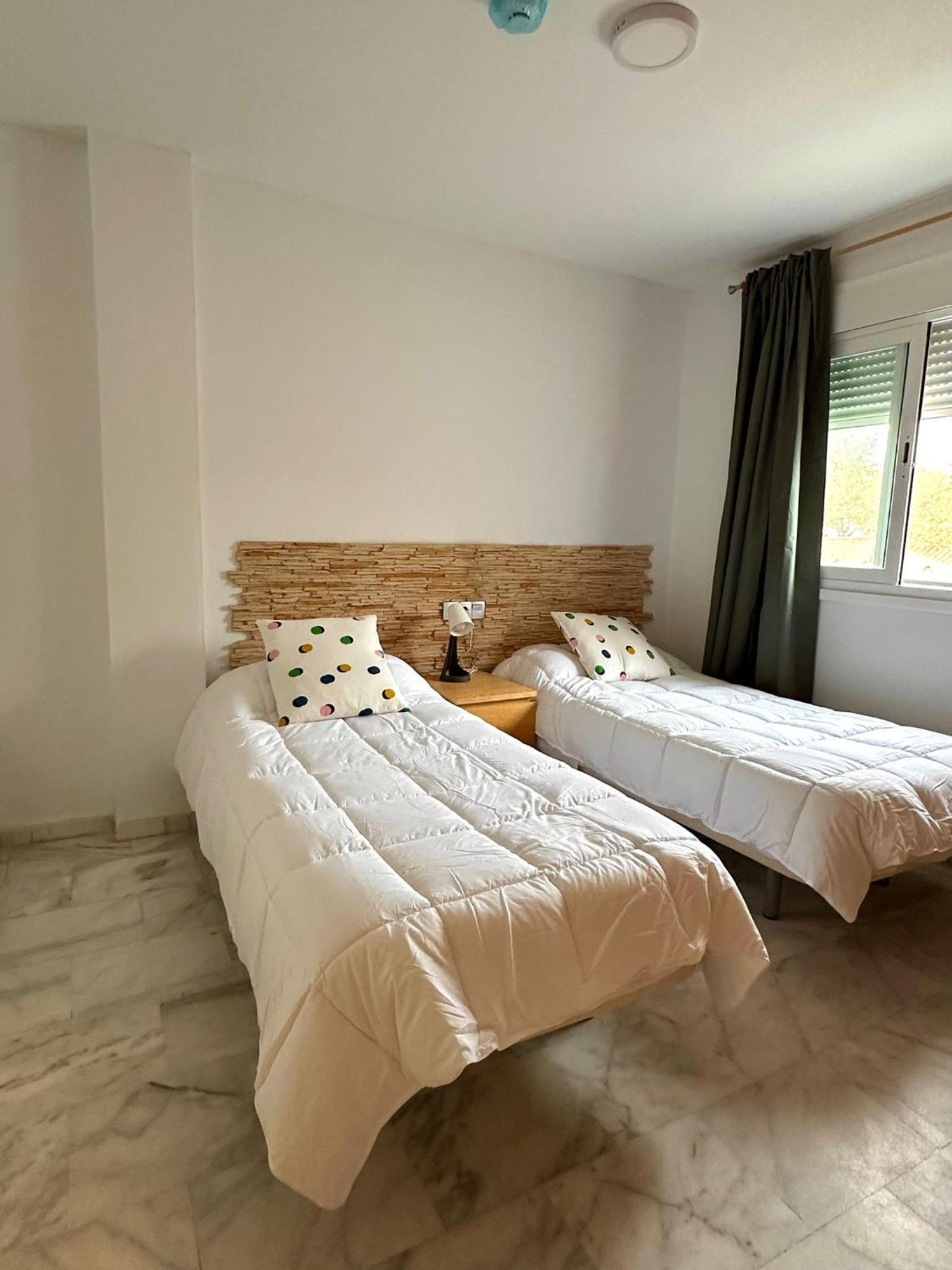 Apartahotel Dona Reyes Chipiona Extérieur photo