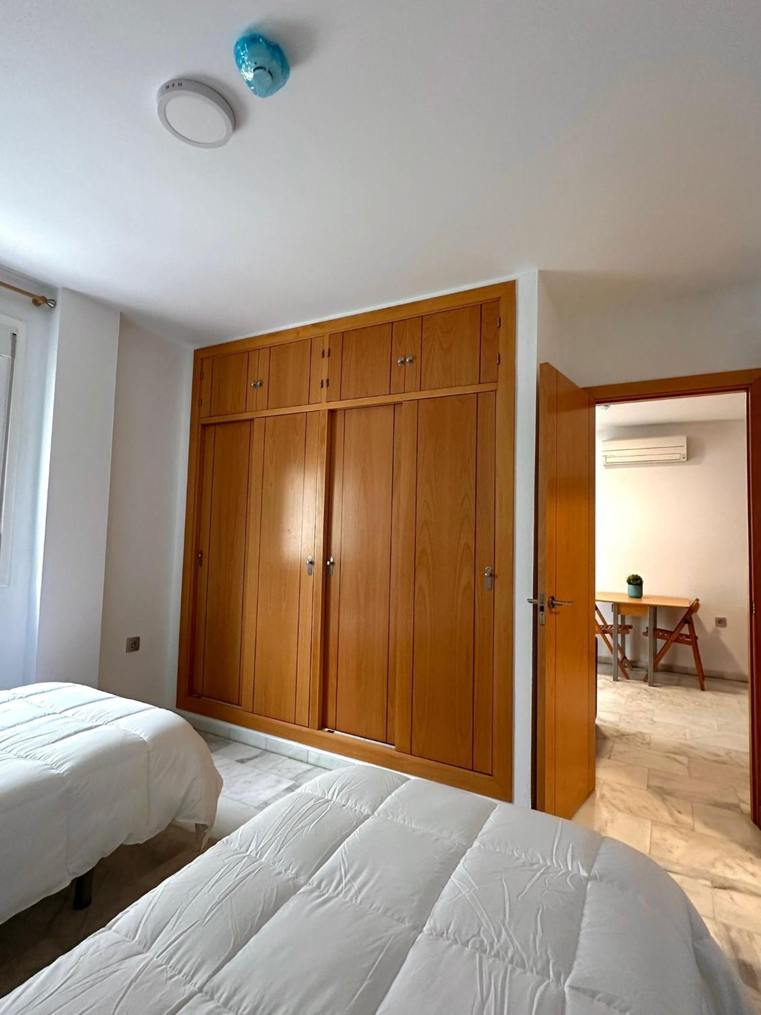 Apartahotel Dona Reyes Chipiona Extérieur photo