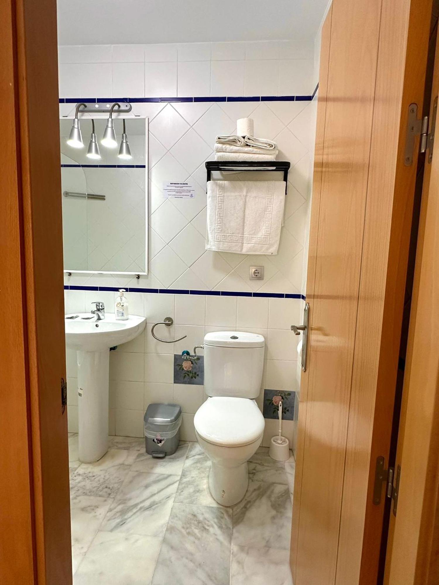 Apartahotel Dona Reyes Chipiona Extérieur photo